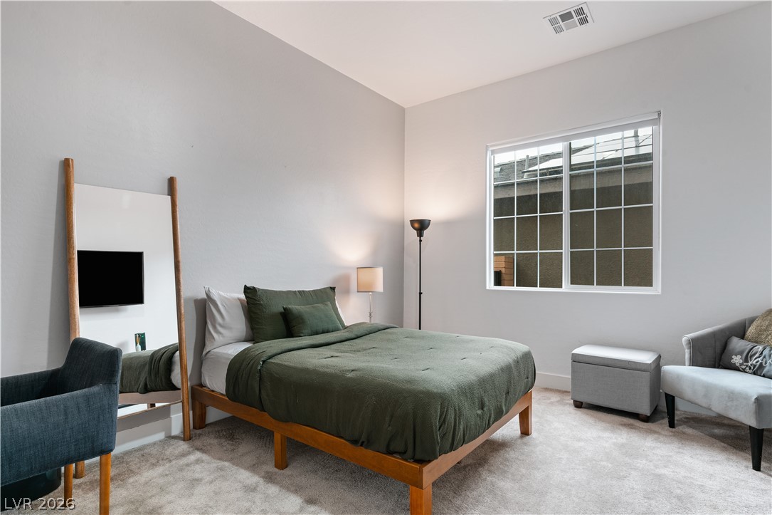 709 Monroe Hill