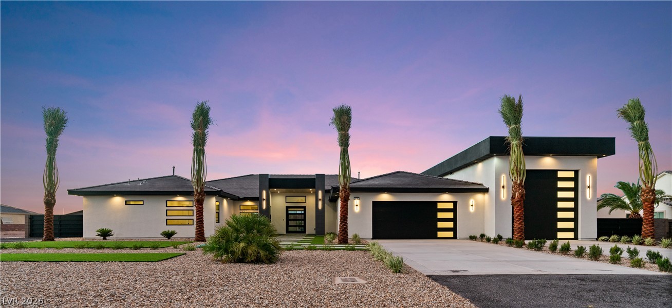 470 East Paradise Hills Drive