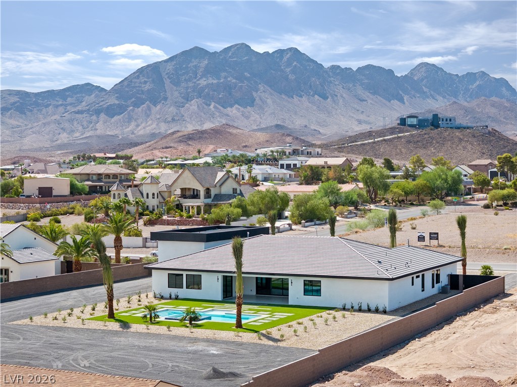 470 East Paradise Hills Drive