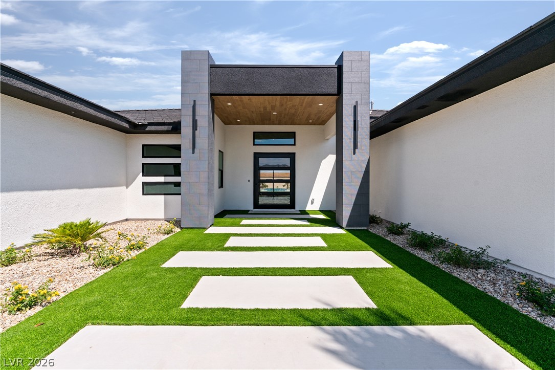 470 East Paradise Hills Drive