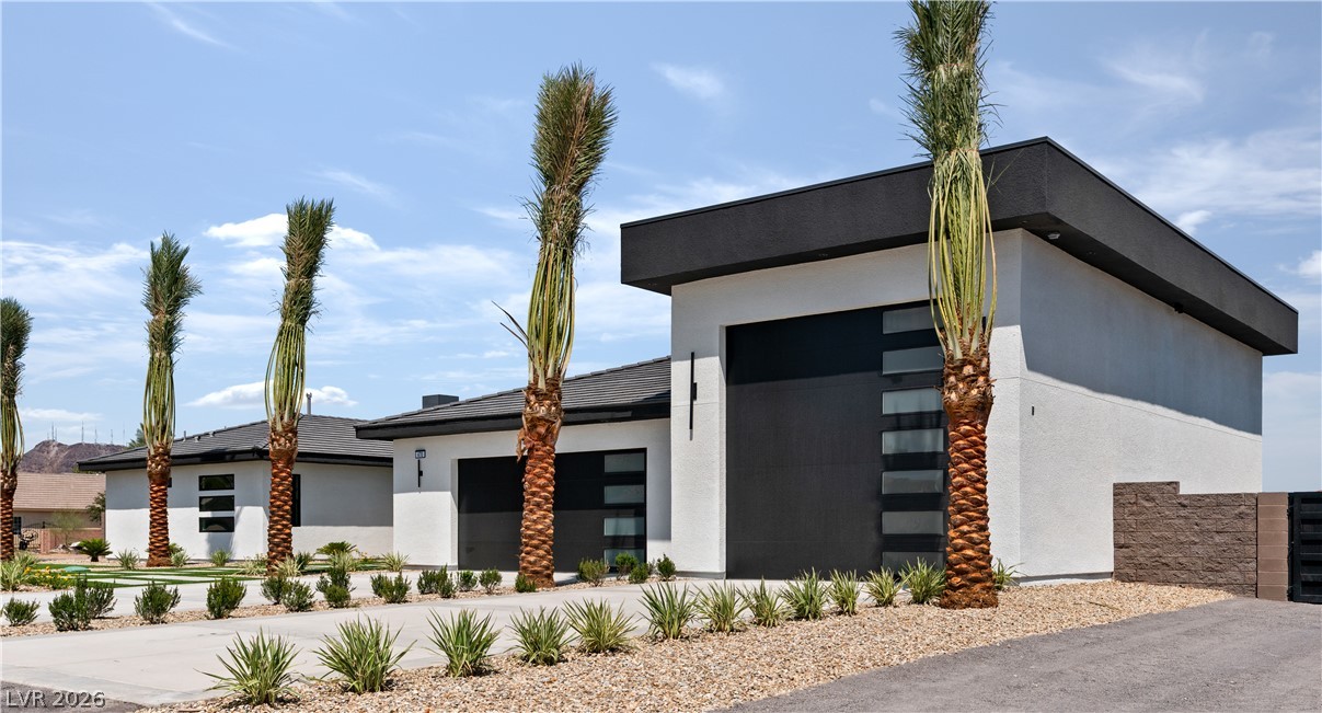 470 East Paradise Hills Drive