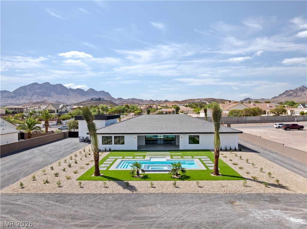 470 East Paradise Hills Drive