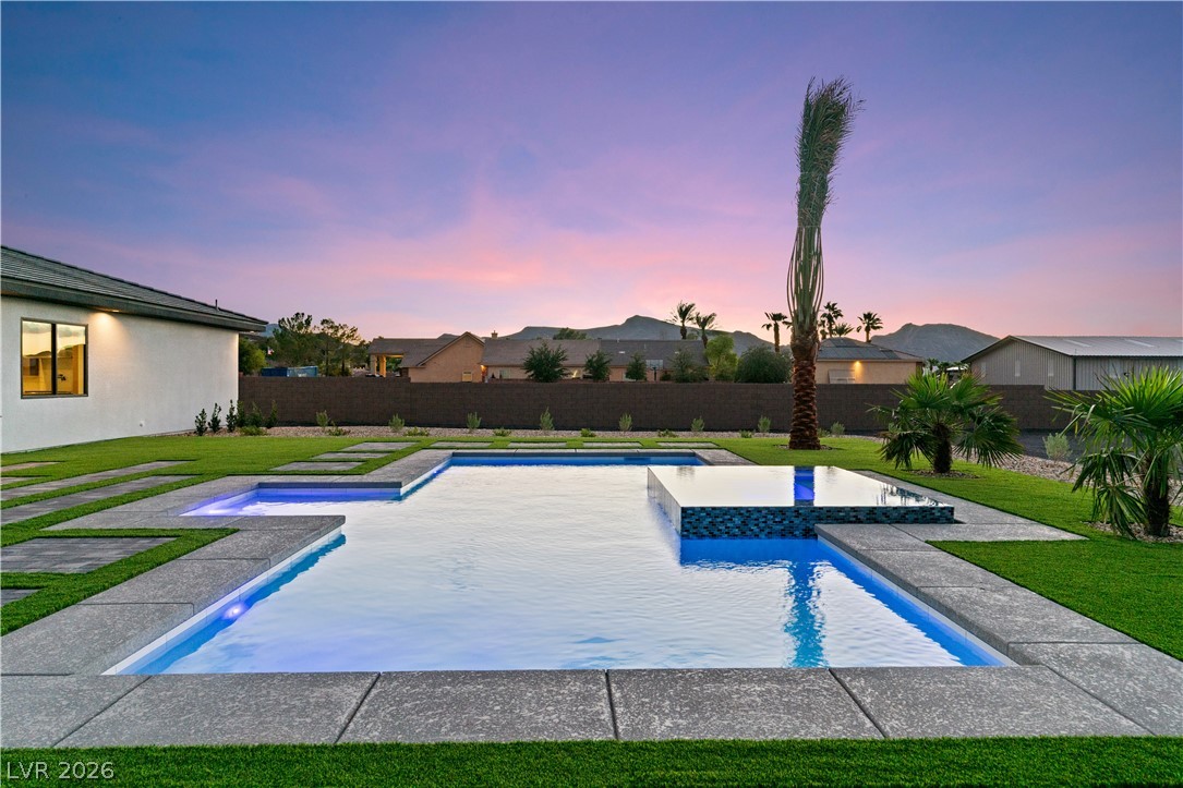 470 East Paradise Hills Drive