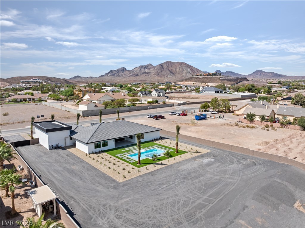 470 East Paradise Hills Drive