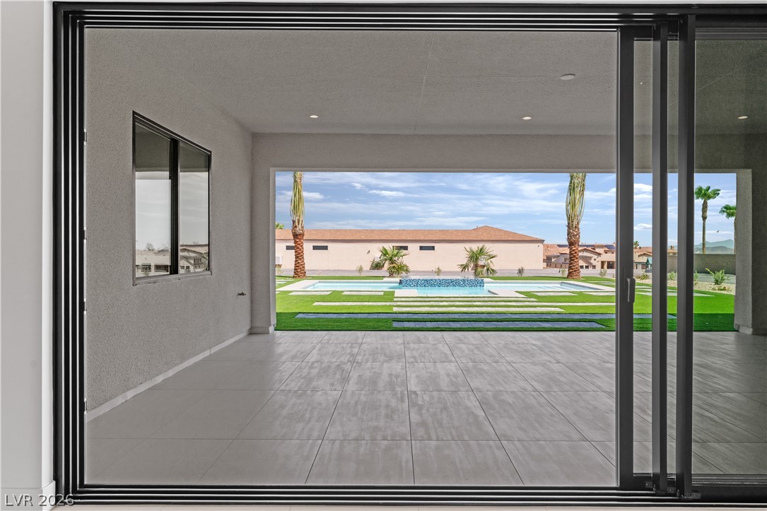 470 East Paradise Hills Drive