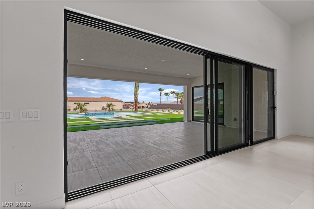 470 East Paradise Hills Drive