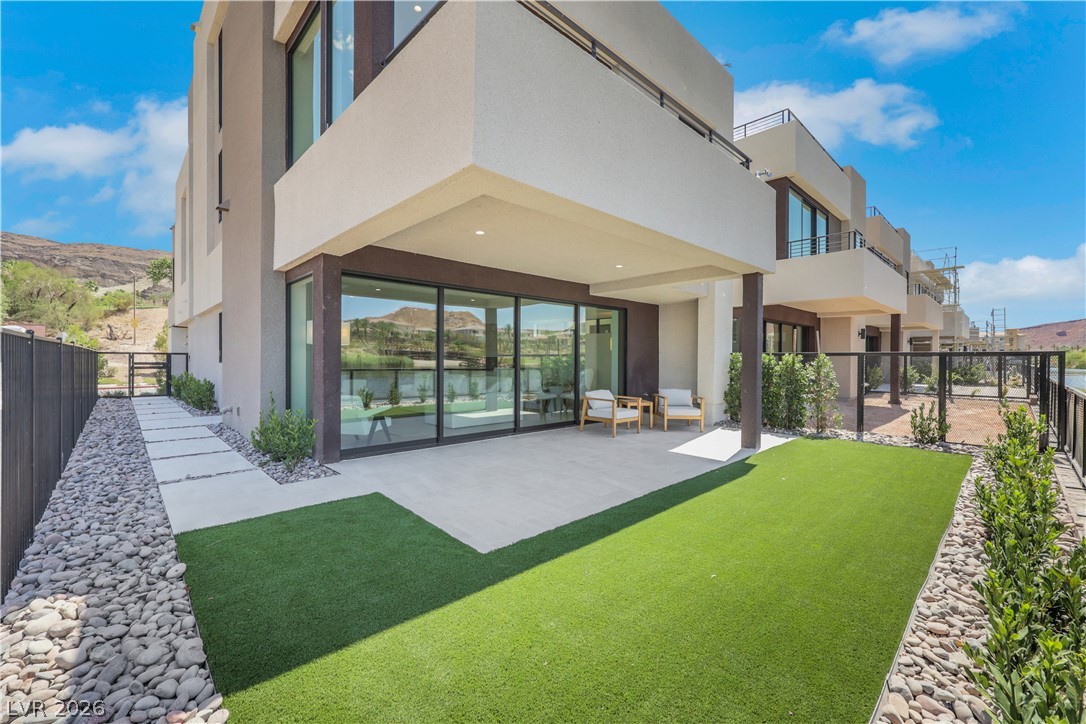 66 Lakefront Drive