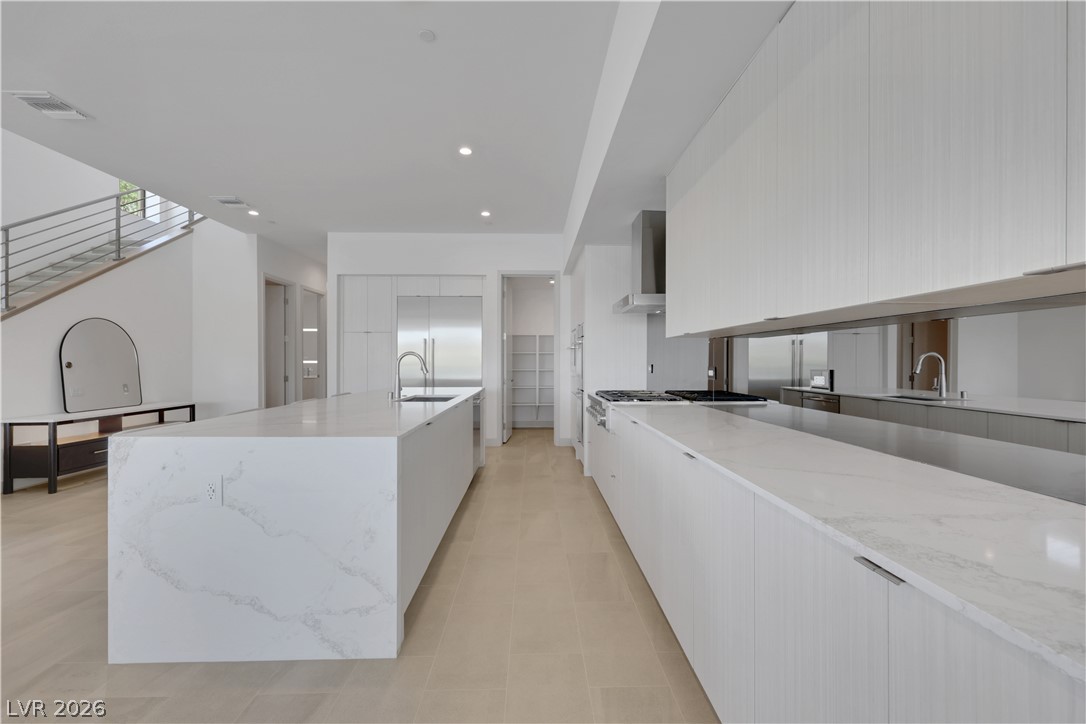 66 Lakefront Drive