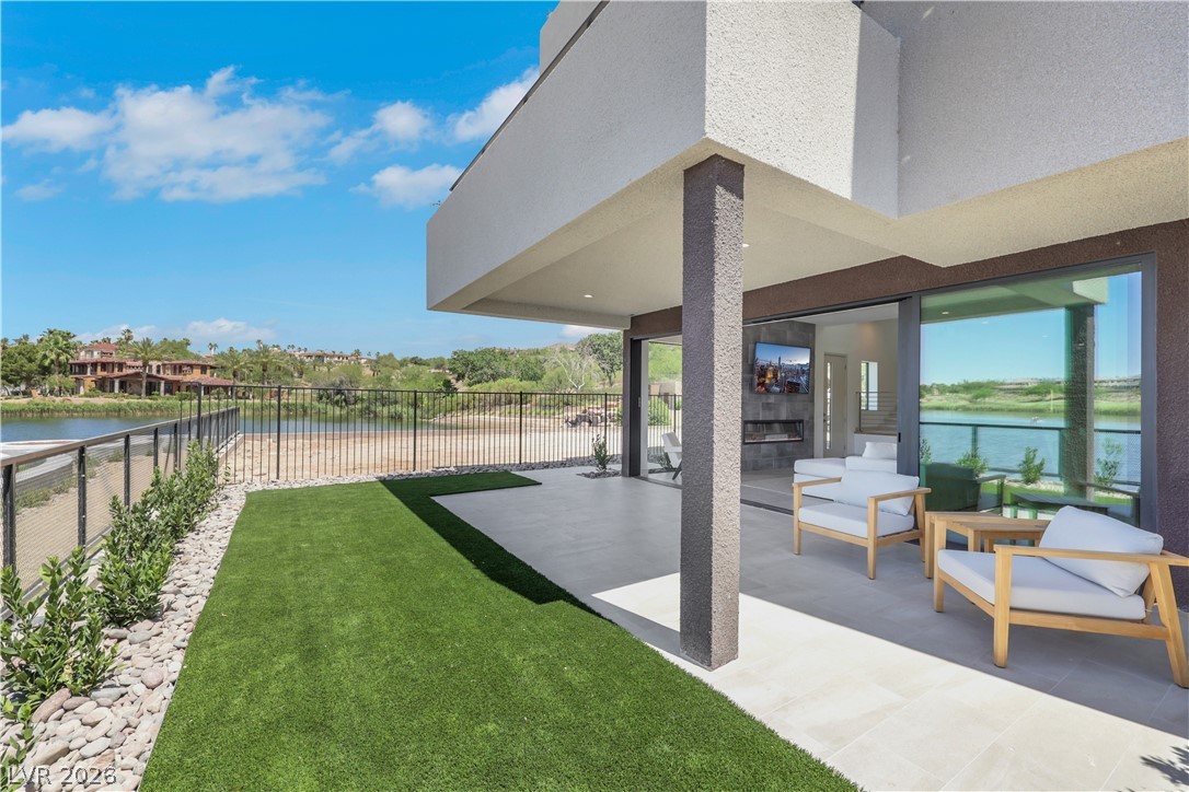 66 Lakefront Drive