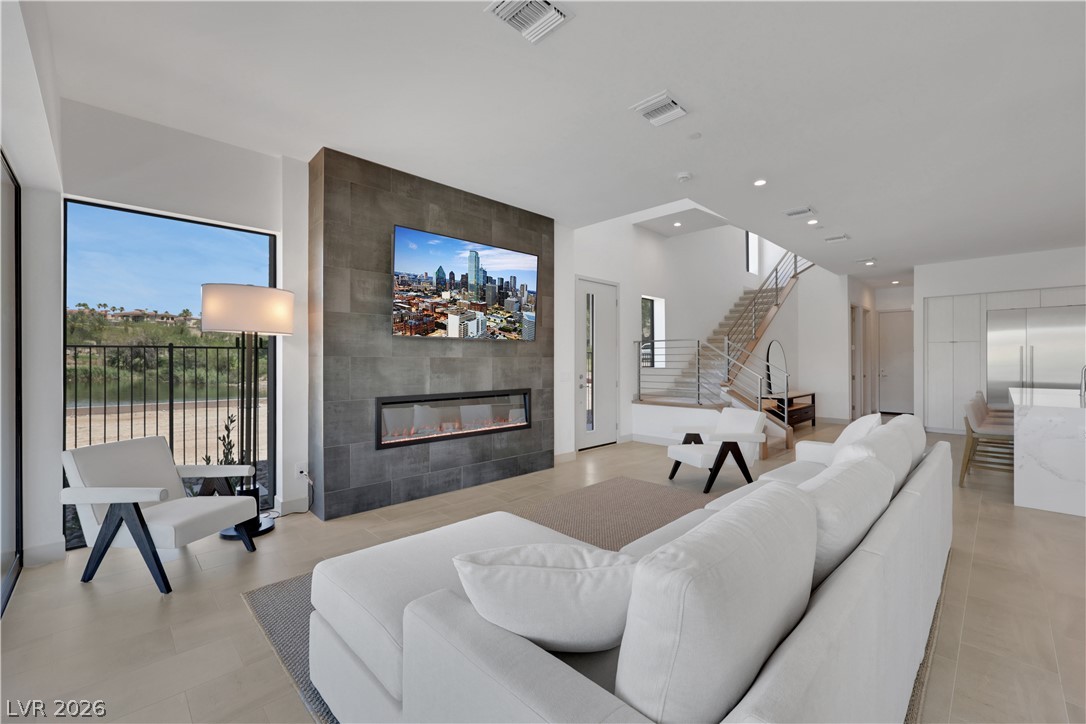 66 Lakefront Drive