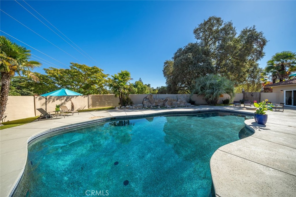 8865 San Gabriel Road