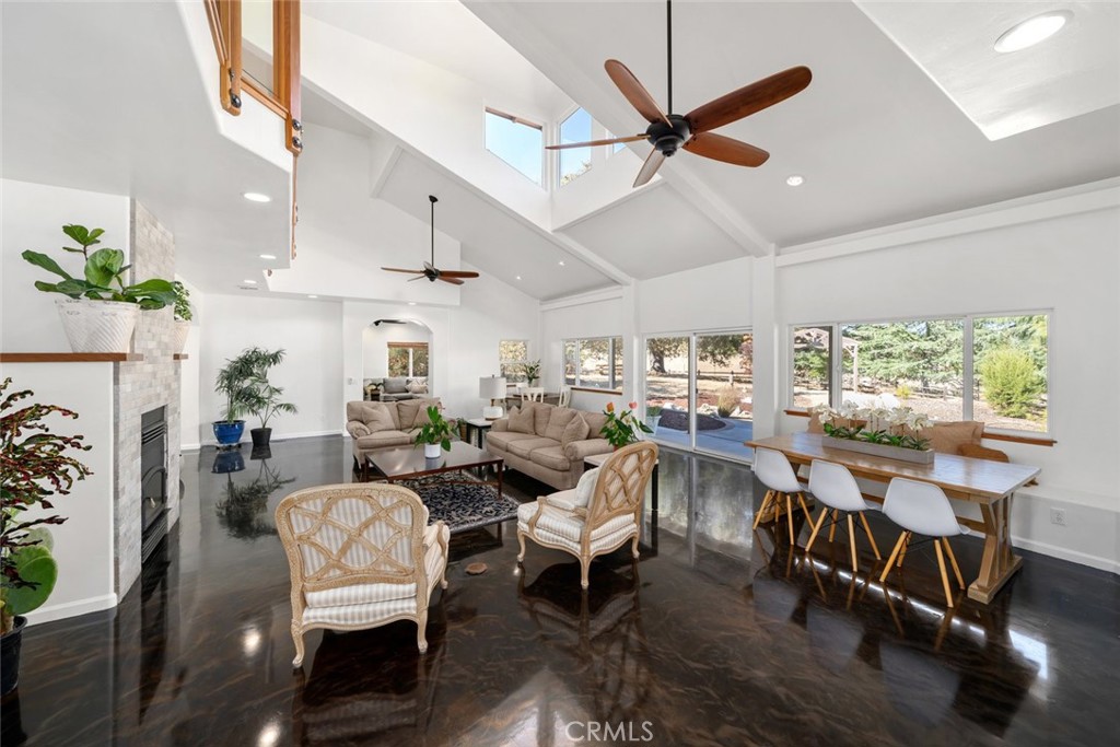 8865 San Gabriel Road