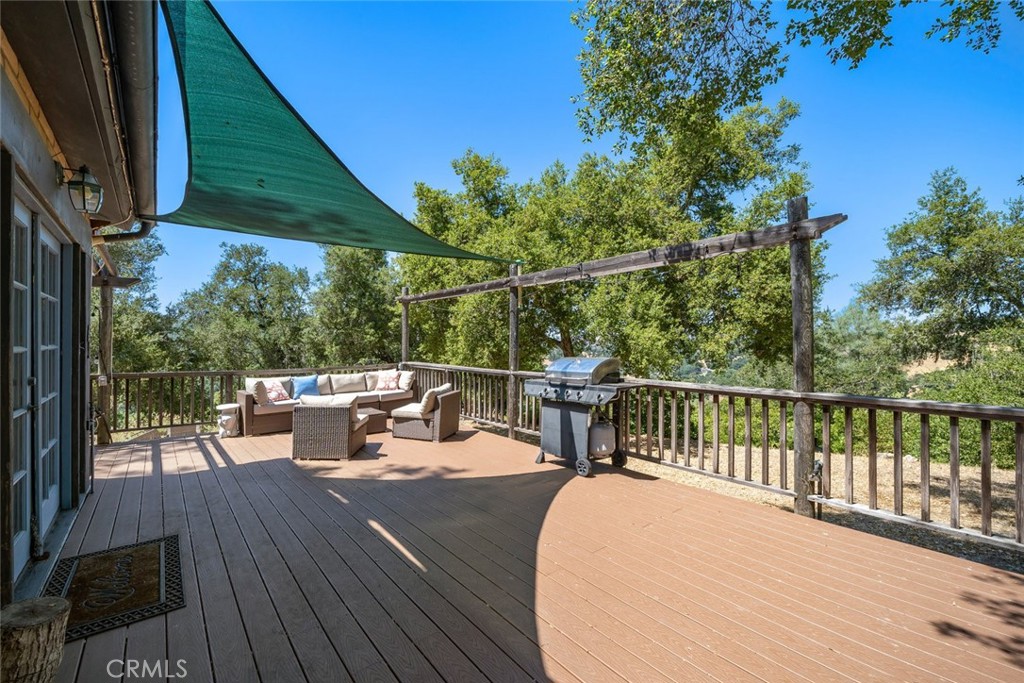 8610 Fawn Lane