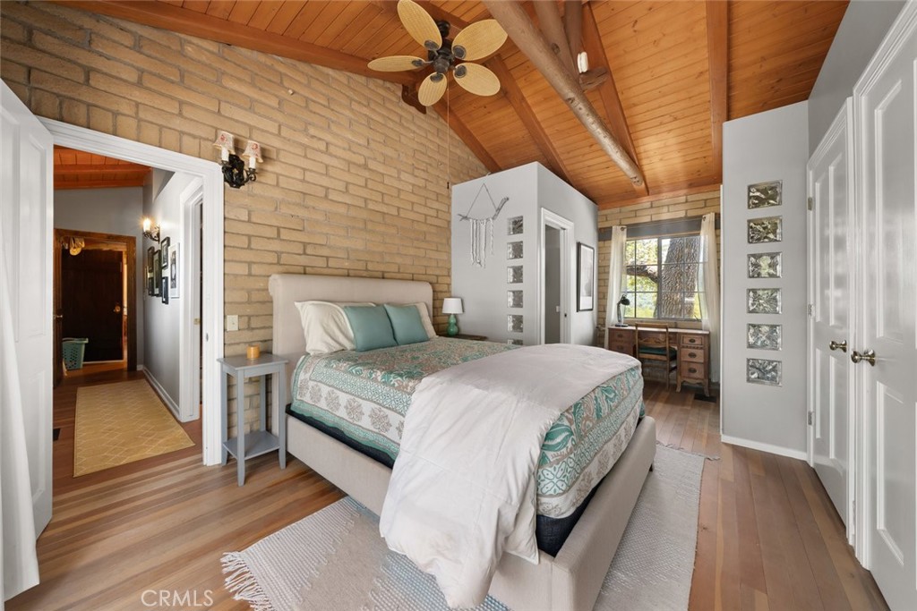 8610 Fawn Lane