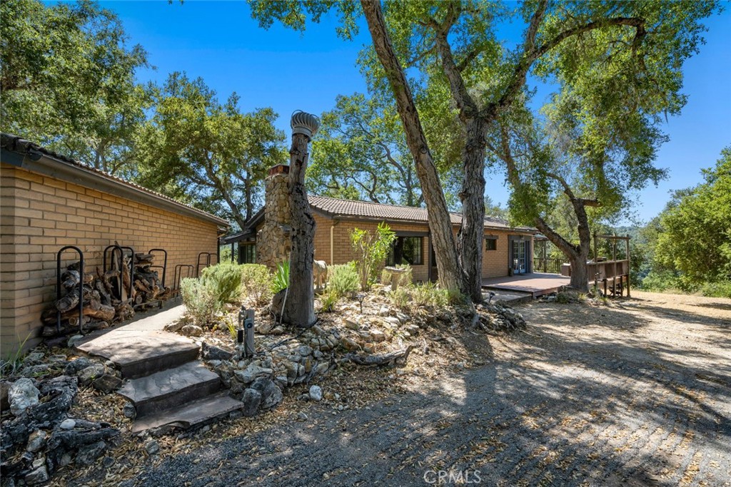 8610 Fawn Lane