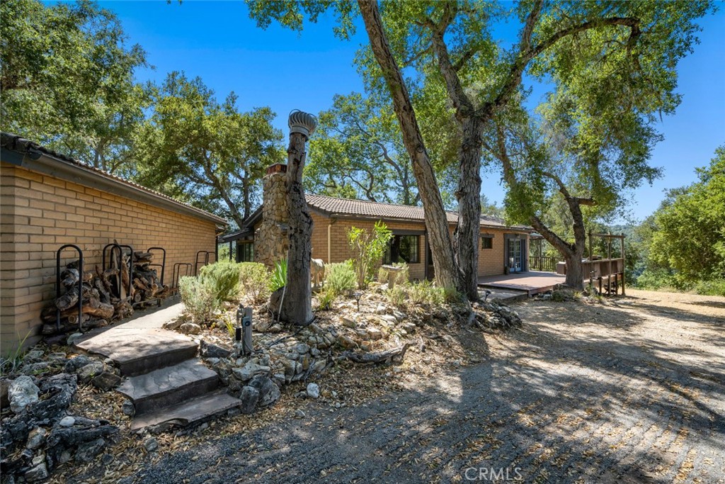 8610 Fawn Lane