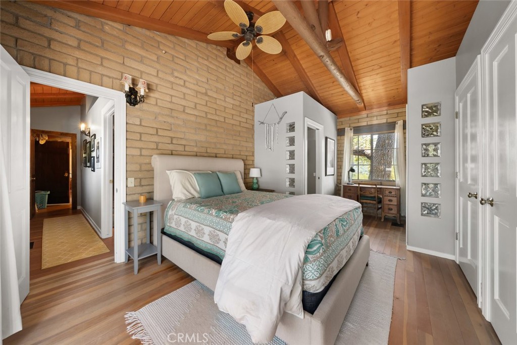 8610 Fawn Lane