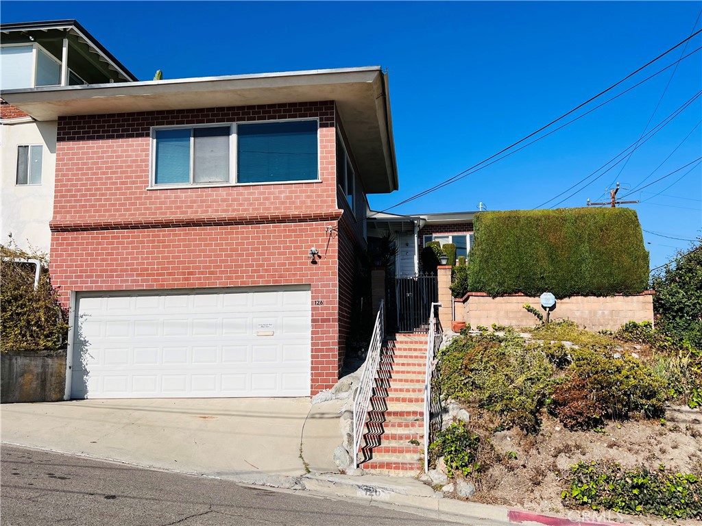 126 Palatine Drive