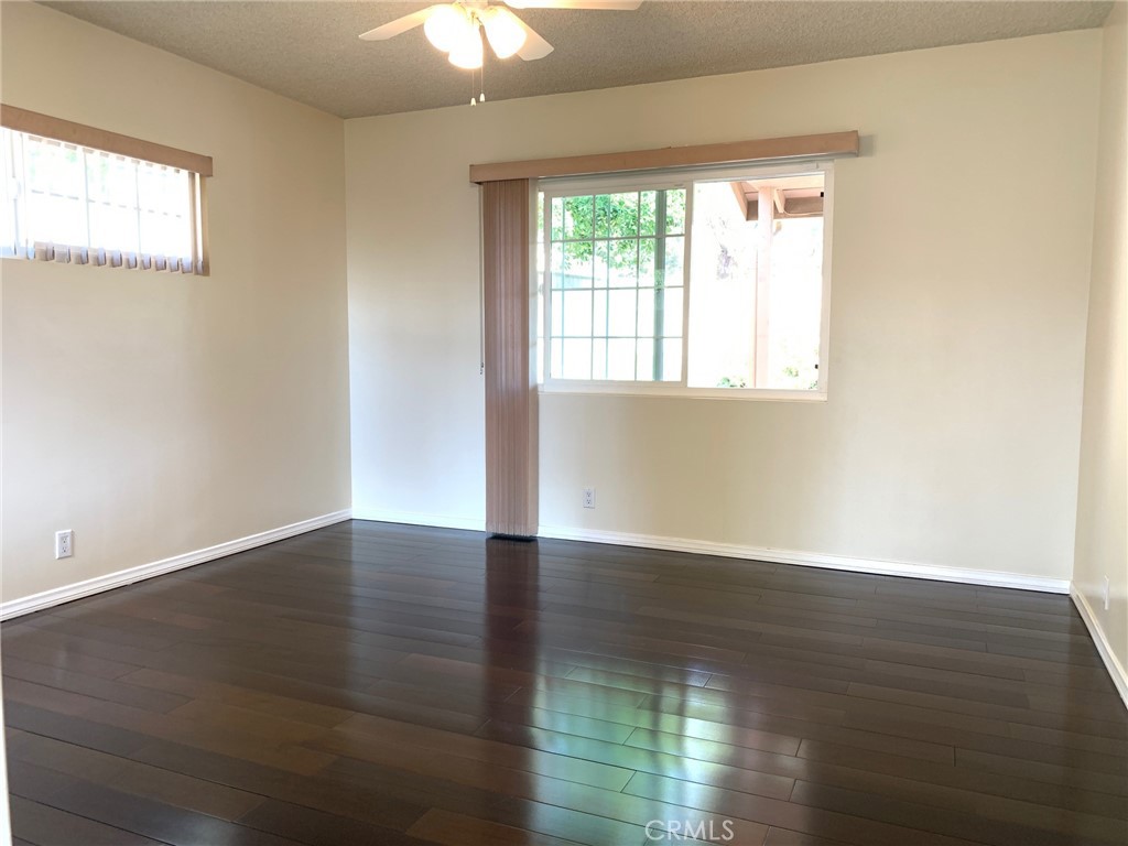 1844 El Vista Circle