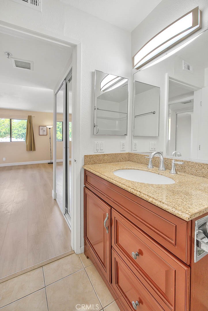 64 N Mar Vista Avenue 231