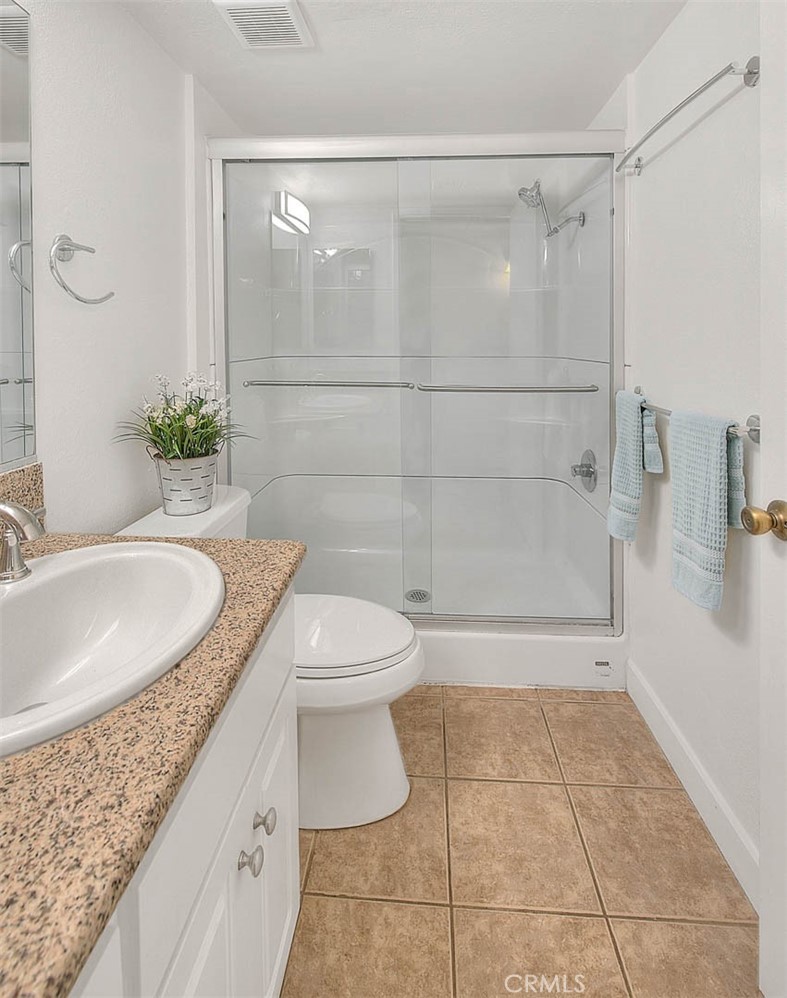 64 N Mar Vista Avenue 231