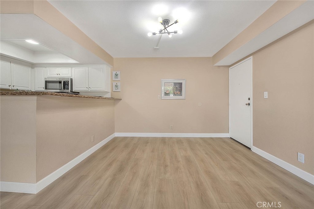 64 N Mar Vista Avenue 231