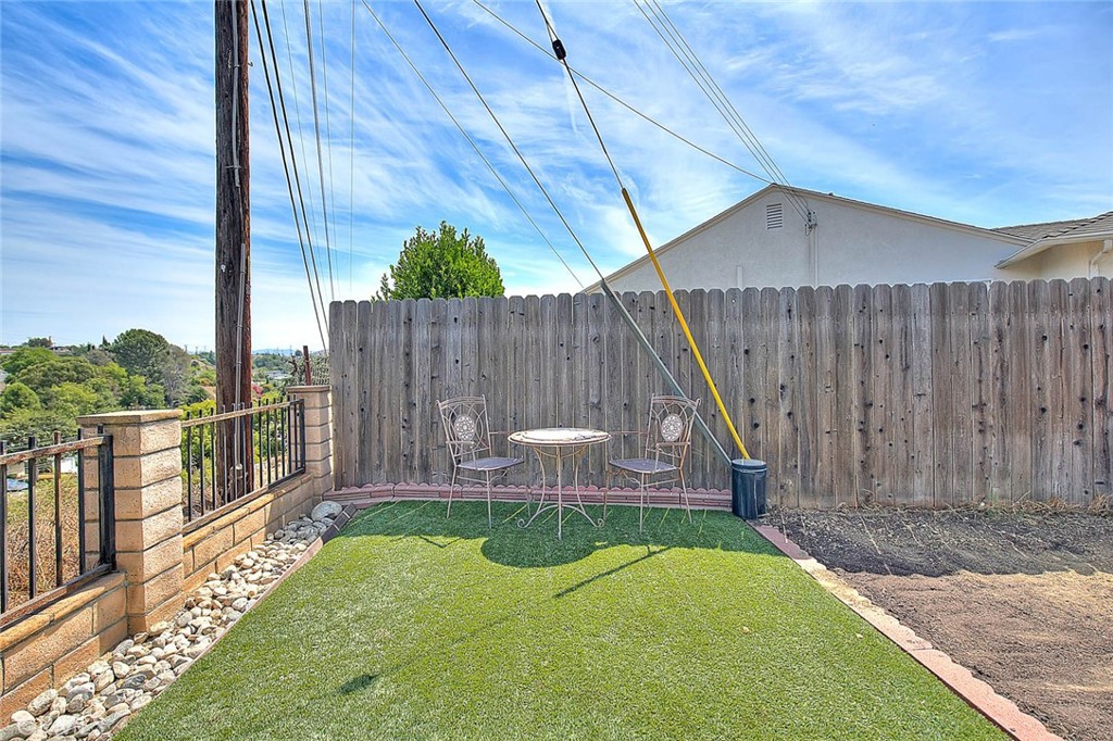 1594 Trumbower Avenue