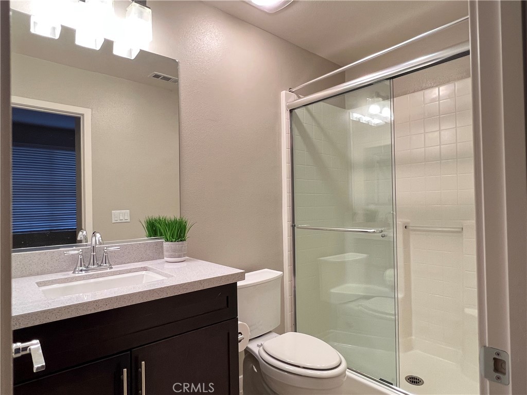 713 S Azusa Avenue C