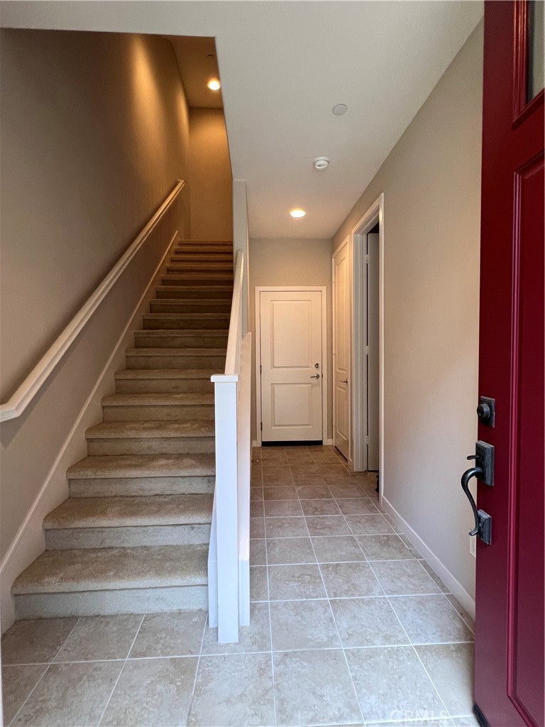 713 S Azusa Avenue C