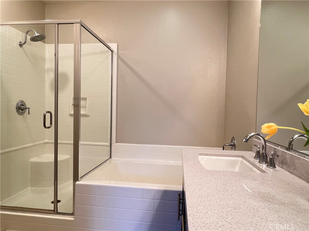 713 S Azusa Avenue C