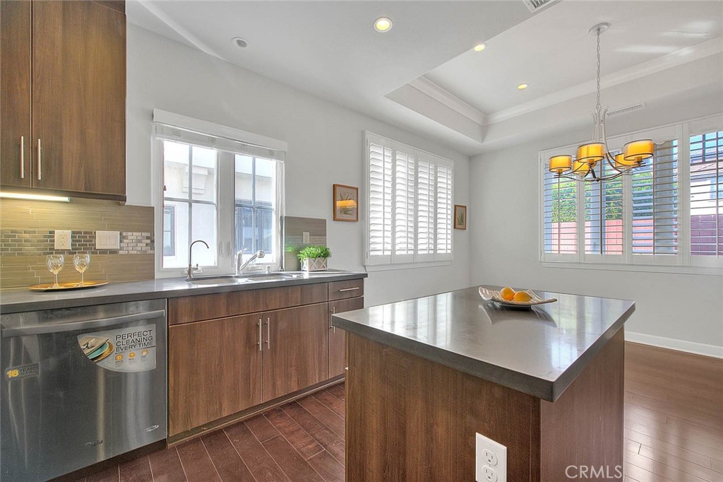 1058 Sunset Boulevard B