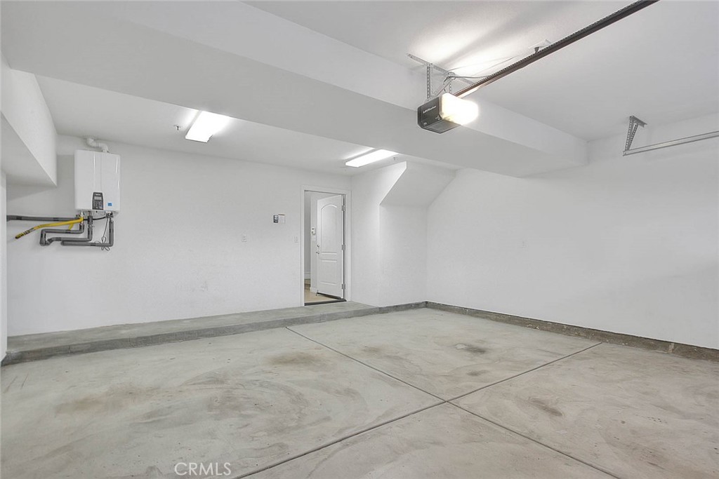 1058 Sunset Boulevard B