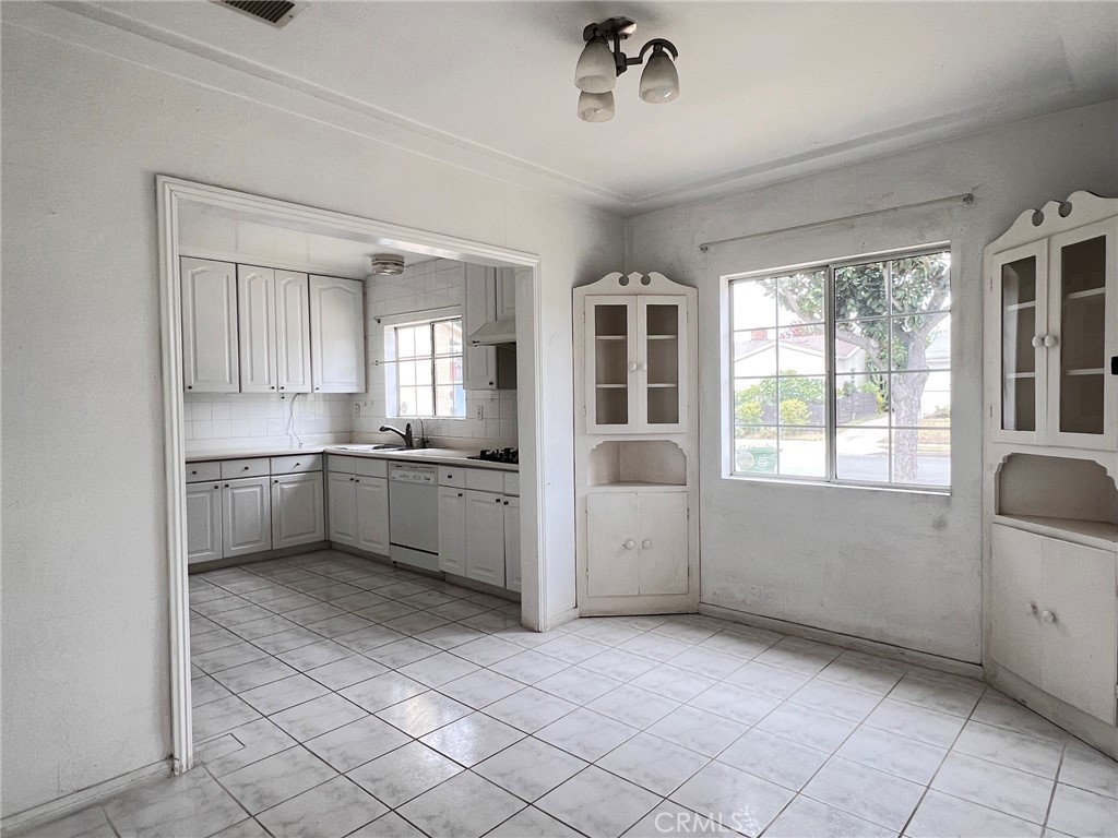 293 Blackshear Avenue