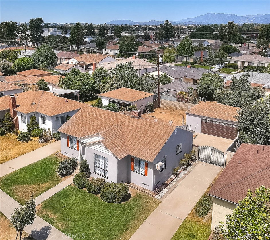 1309 E Norwood Place