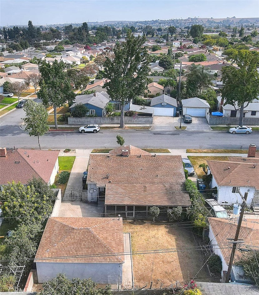 1309 E Norwood Place