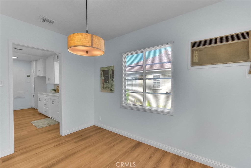 1309 E Norwood Place
