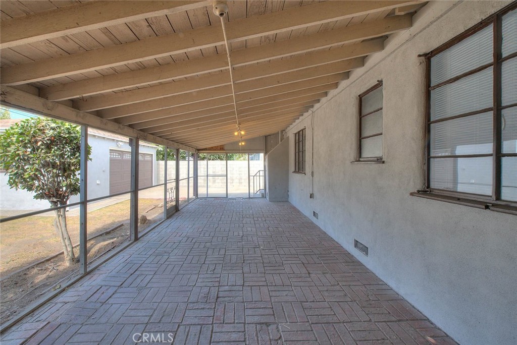 1309 E Norwood Place