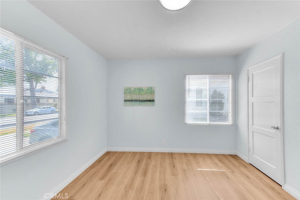 1309 E Norwood Place
