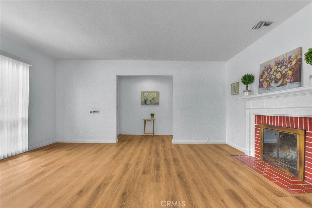 1309 E Norwood Place