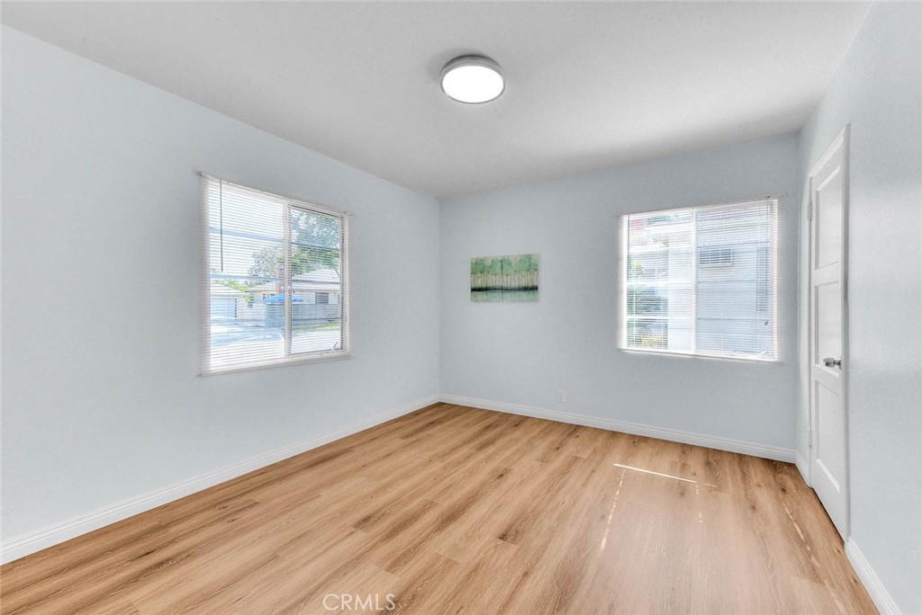 1309 E Norwood Place
