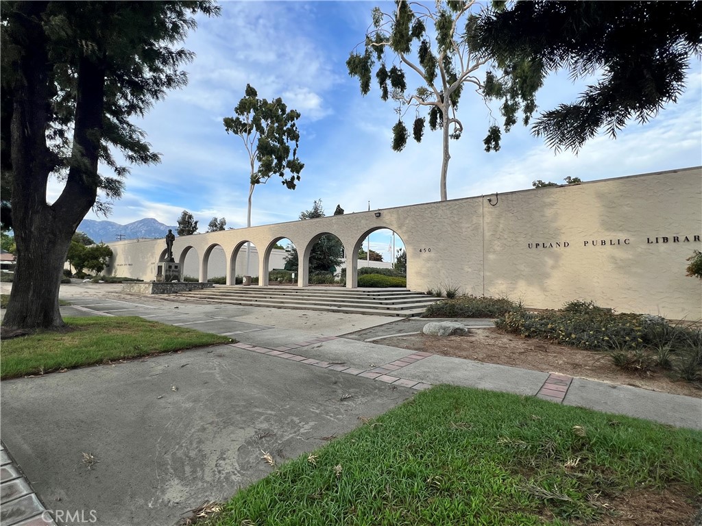 1430 Orange Tree Lane