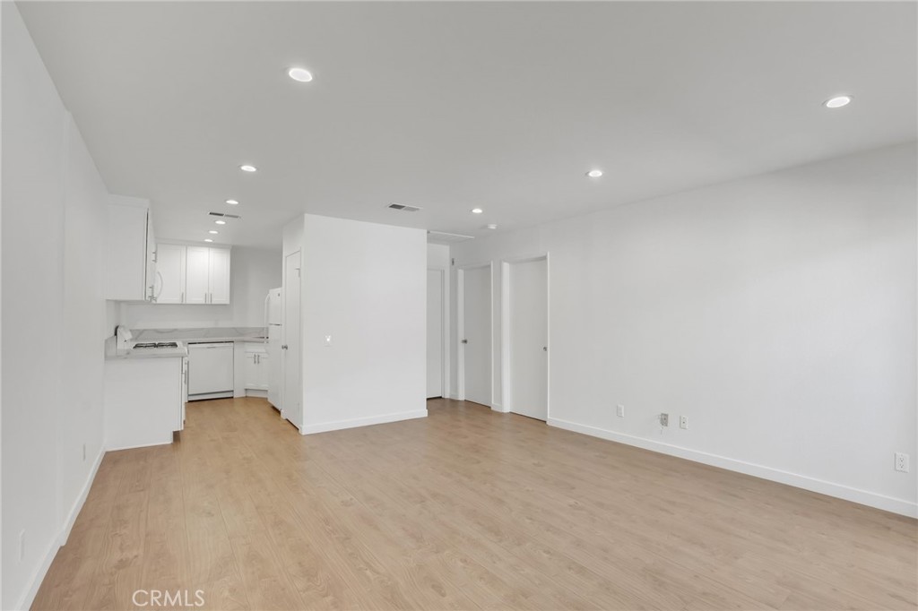 1117 Linden Avenue 5