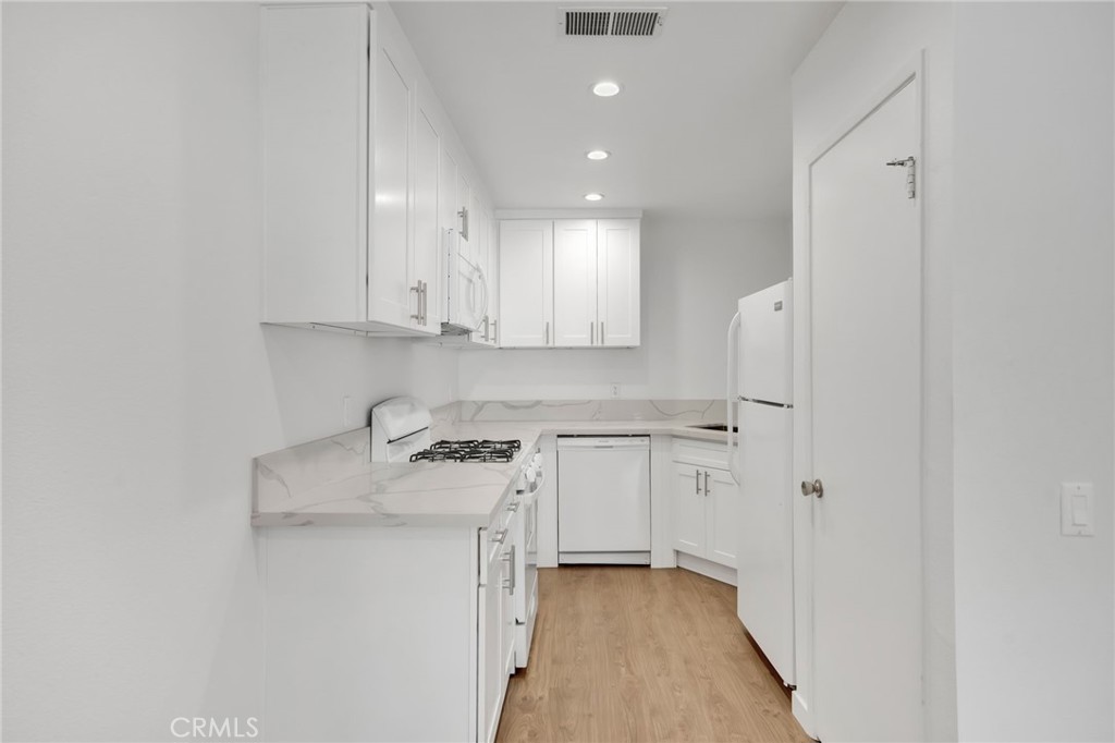 1117 Linden Avenue 5