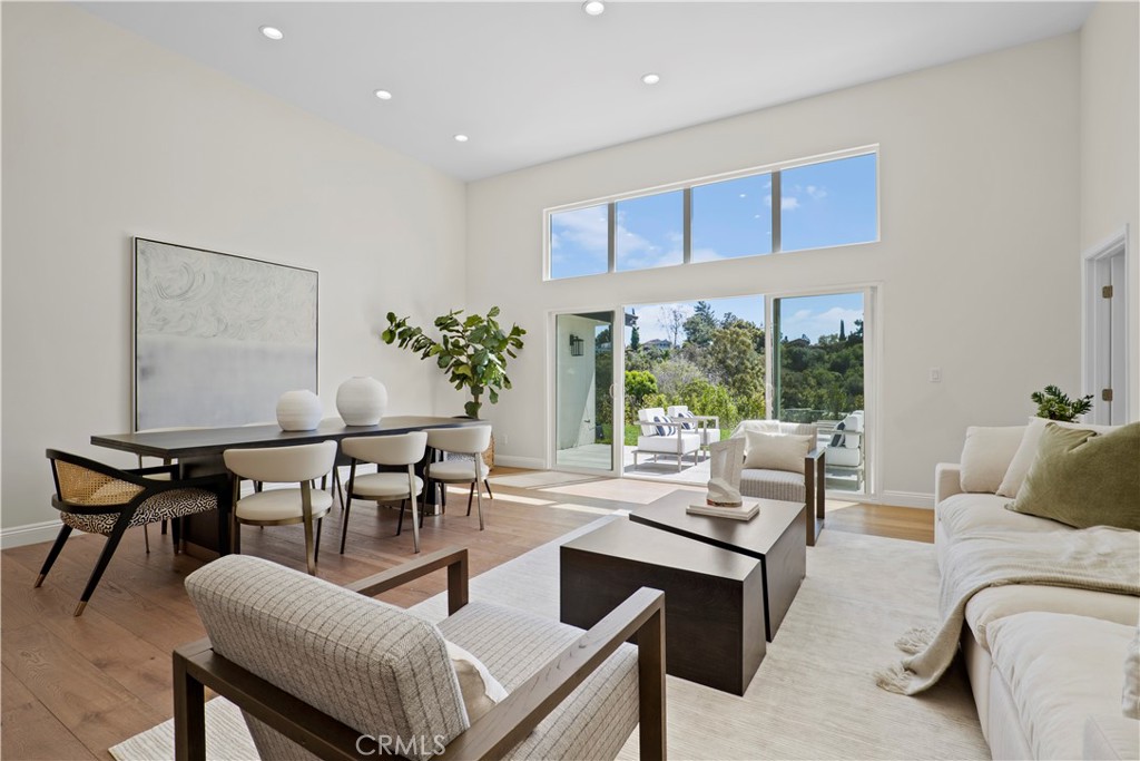 621 Camino Cerrado