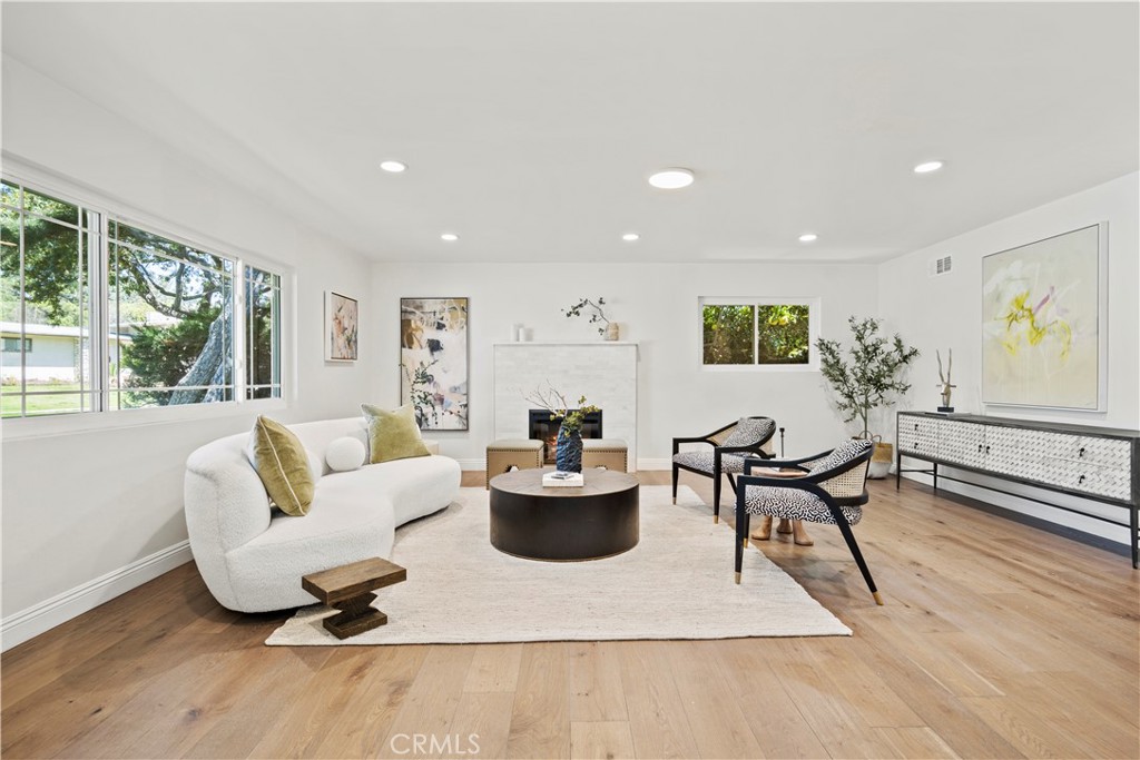 621 Camino Cerrado