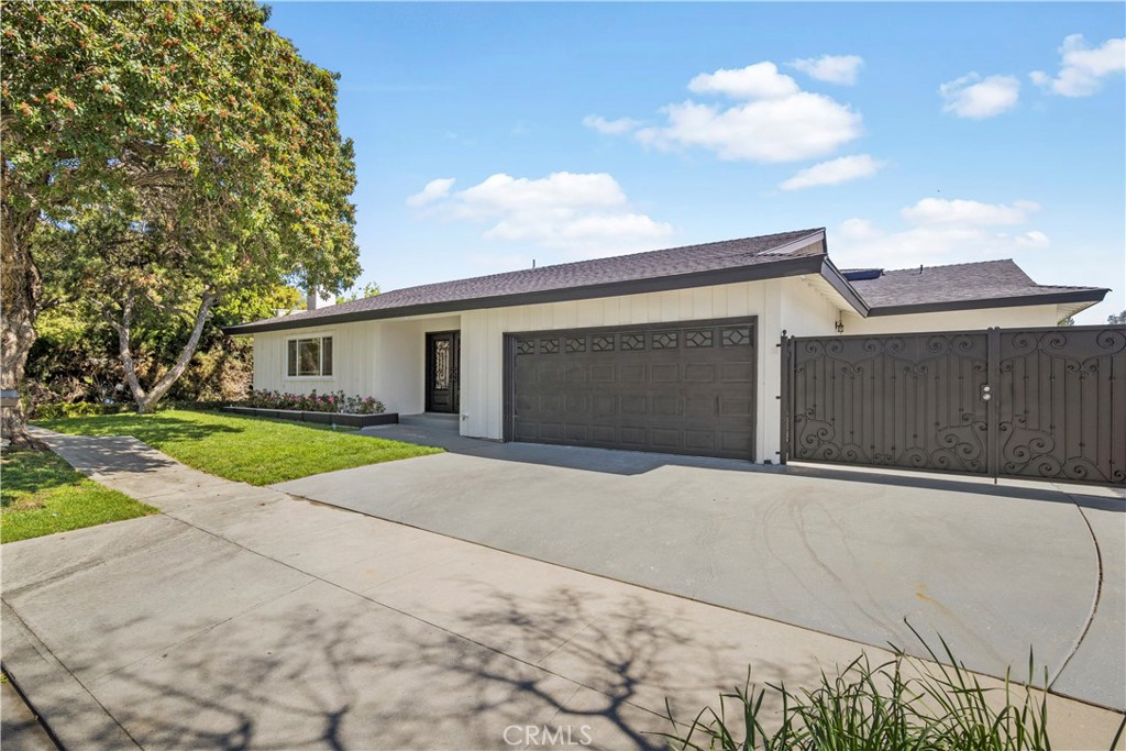 621 Camino Cerrado