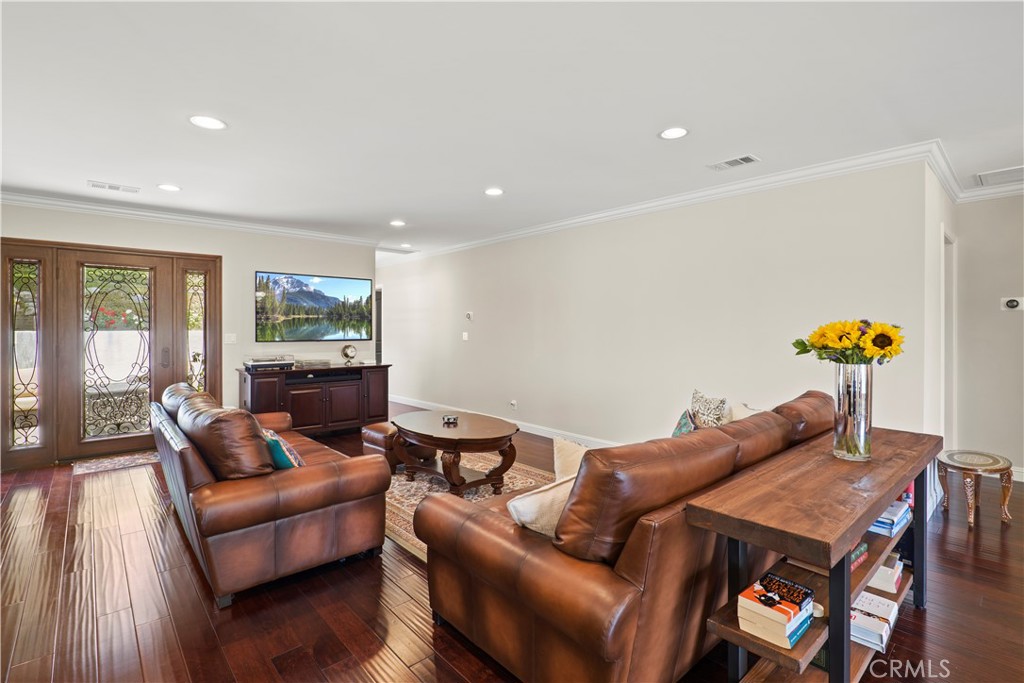 4637 Alveo Road
