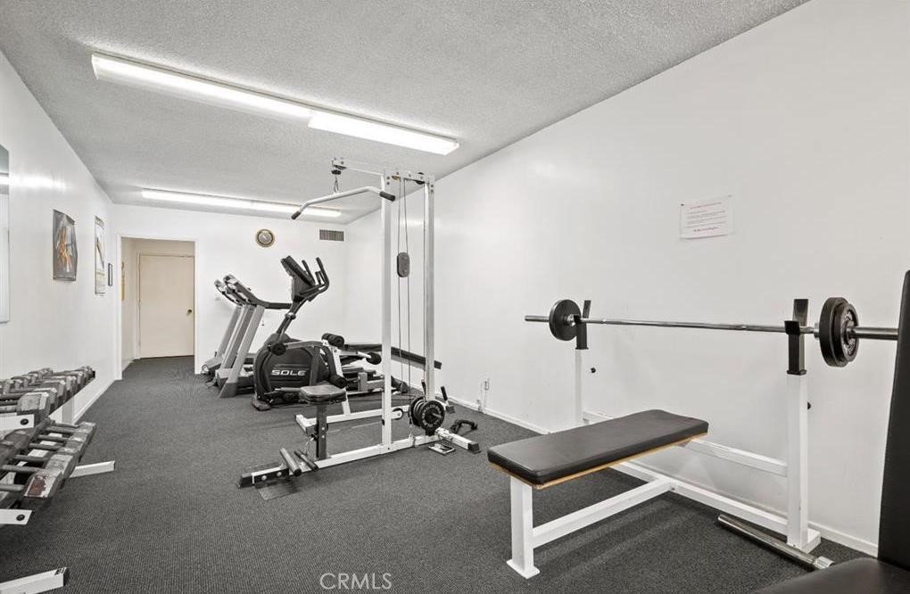 1401 Valley View Road 222