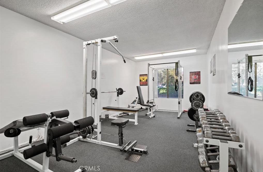 1401 Valley View Road 222