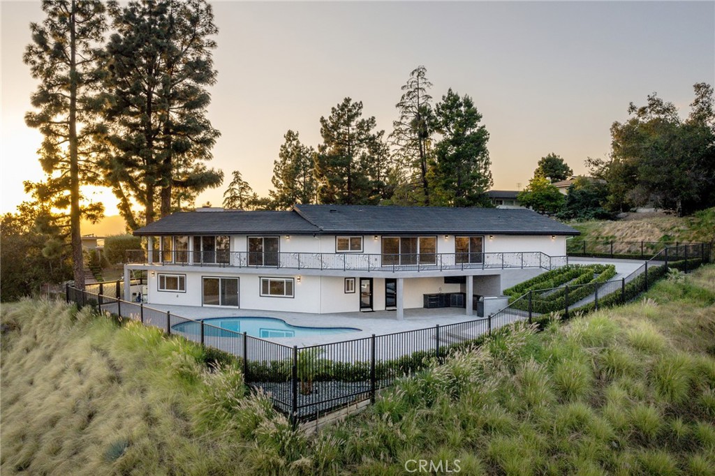 481 Starlight Crest Drive